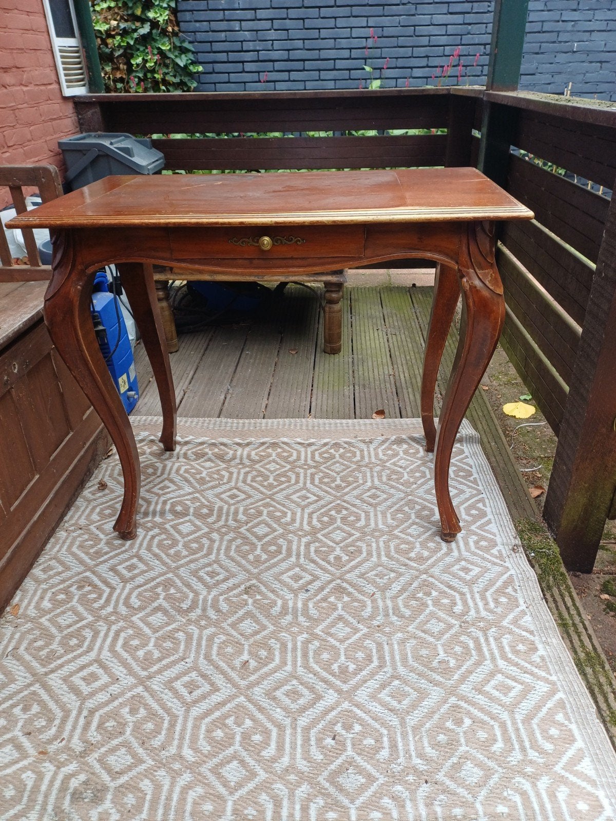 Antiek tafel bureau, Ophalen