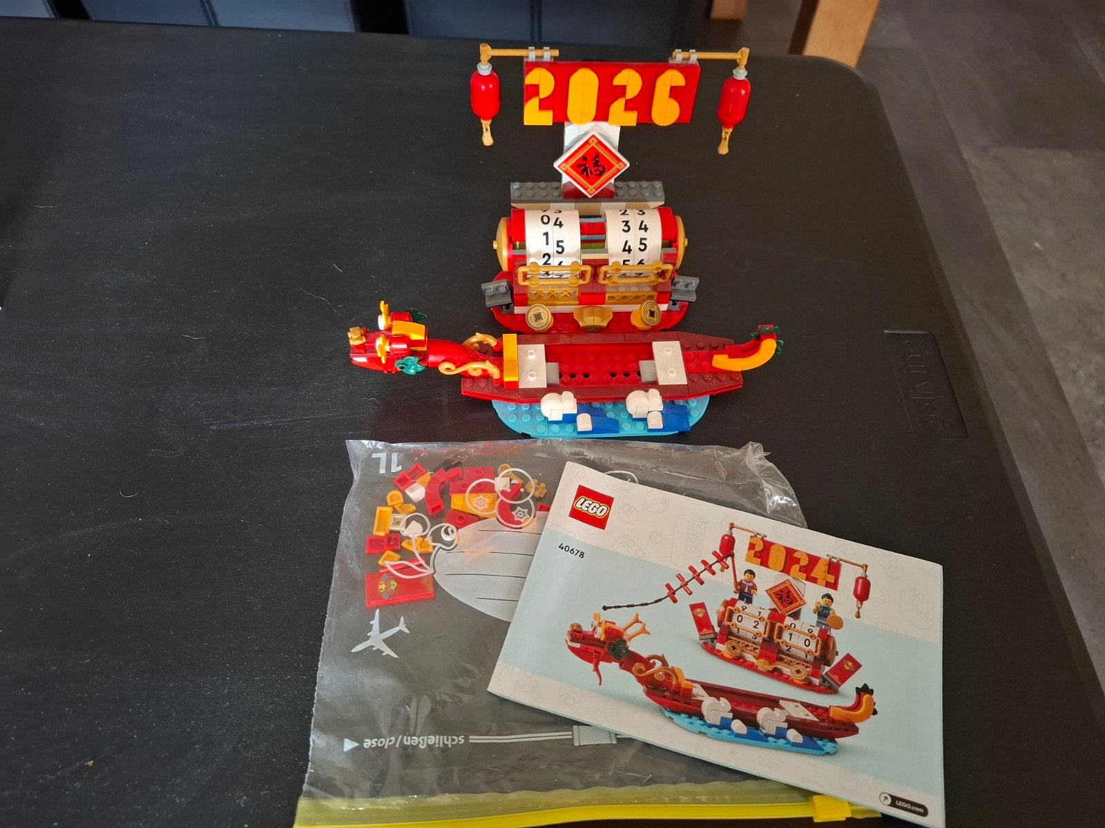 LEGO Iconic Festivalkalender - 40678, Ophalen, Zo goed als nieuw