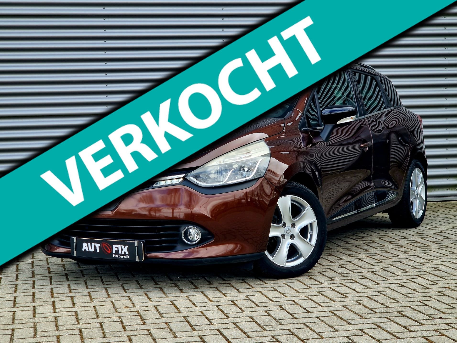 Renault Clio Estate 1.2 GT Nieuwe Ketting / camera / Automaa, 4 cilinders, Bruin, 615 kg, 19 km/l