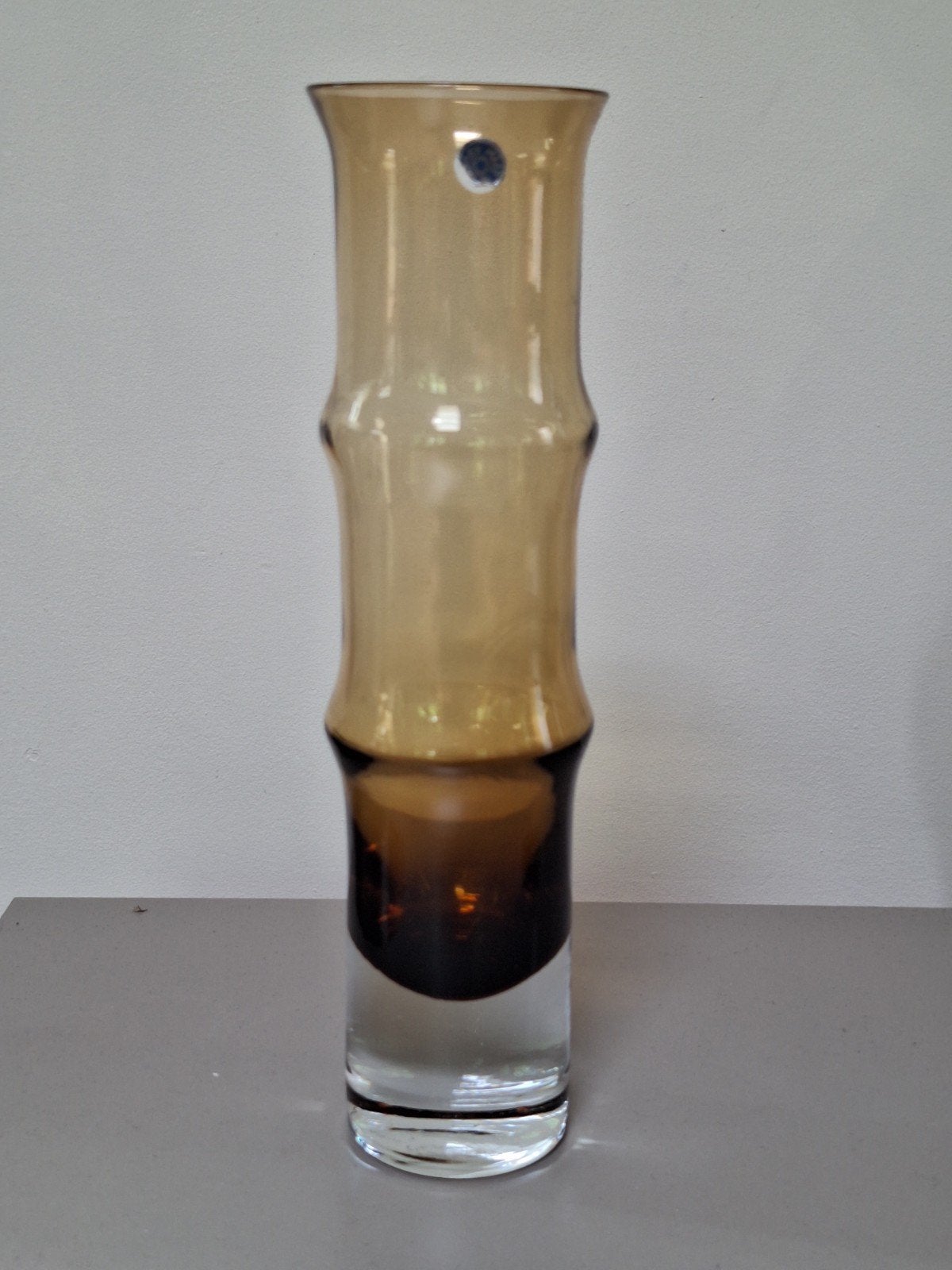 Okergele glazen bamboevaas-Bo Borgstrom  - 24.5 cm hoog, Ophalen of Verzenden