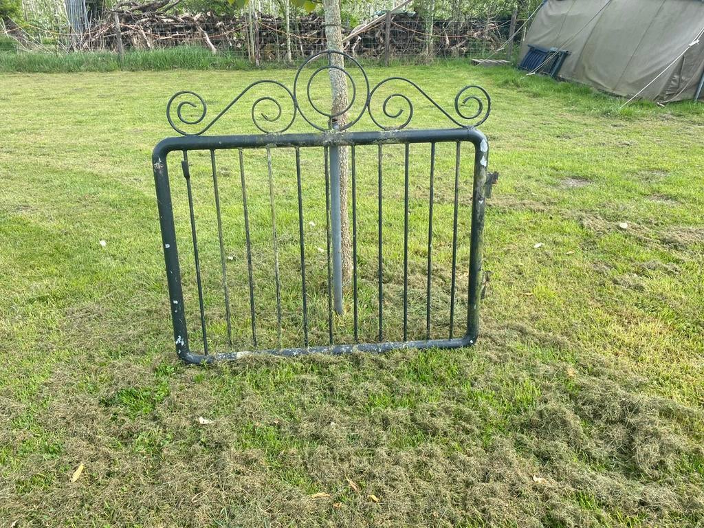 Robuust metalen tuinhek degelijk loophek sierhek, Tuin en Terras, Ophalen, Gebruikt, IJzer, Tuinhek