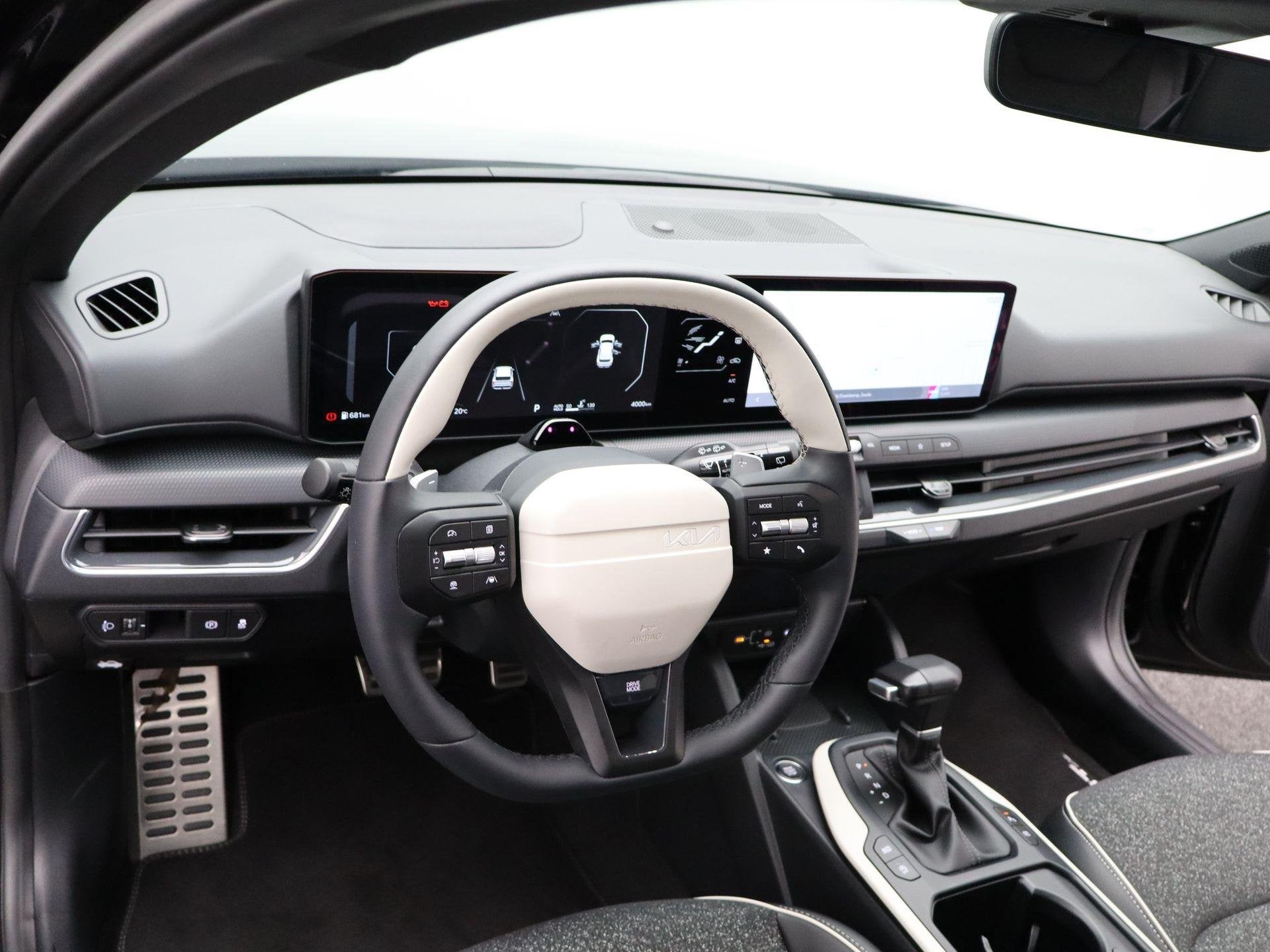 Kia K4 Sportswagon 1.0 T-GDi MHEV GT-Line Launch Edition Aut, Auto's, Zwart, Origineel Nederlands, 3 cilinders, 1405 kg
