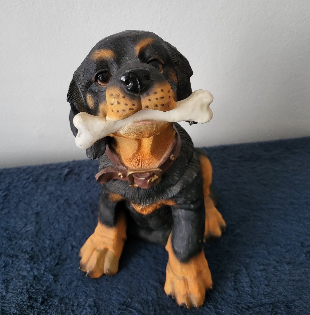 beeldje Rottweiler hoogte 22 cm, Verzenden, Zo goed als nieuw, Dier