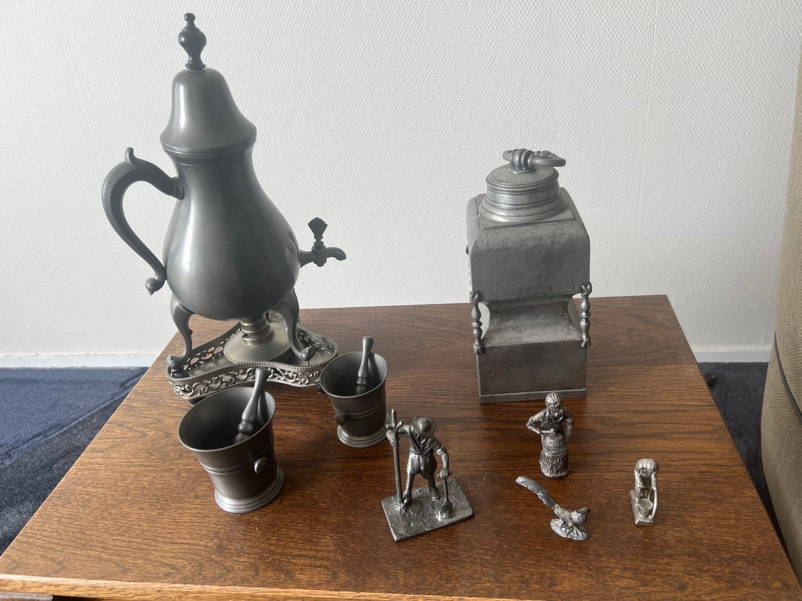 Tinnen voorwerpen waaronder kraantjeskan + brander*goede st, Antiek en Kunst, Antiek | Tin, Ophalen of Verzenden