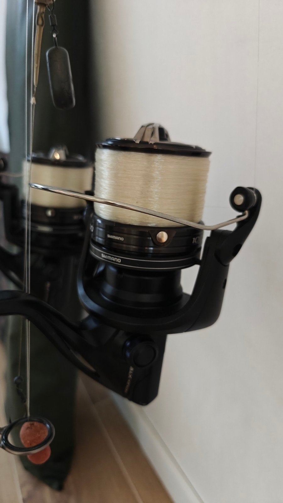 Complete Shimano Karpervis Set - Klaar om te Vissen!, Ophalen of Verzenden, Zo goed als nieuw, Complete set