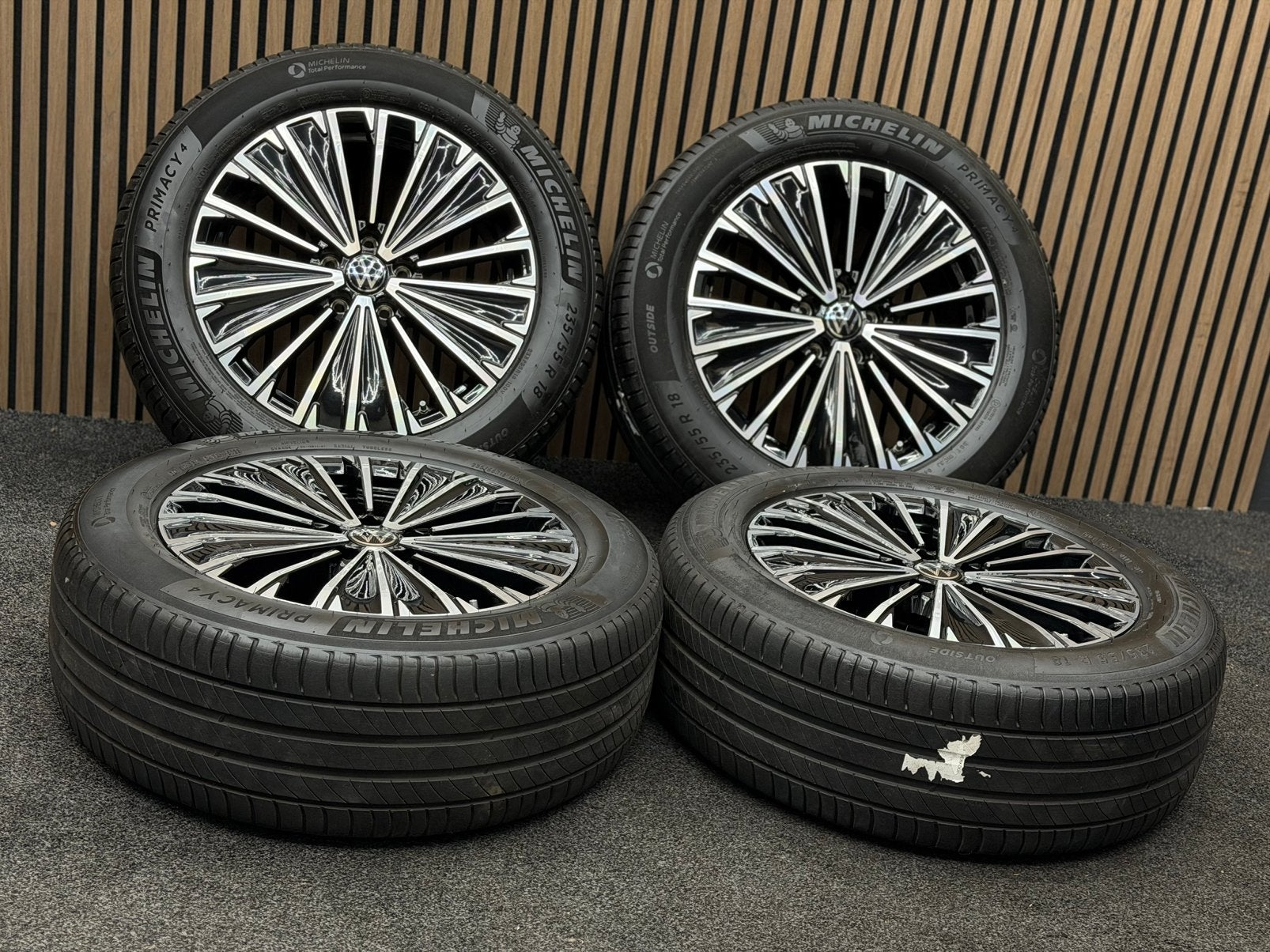 Originele 18 inch VW Tiguan Napoli 5x112 Michelin ZOMER!, Auto-onderdelen, Banden en Velgen, Ophalen, 18 inch, ., Banden en Velgen