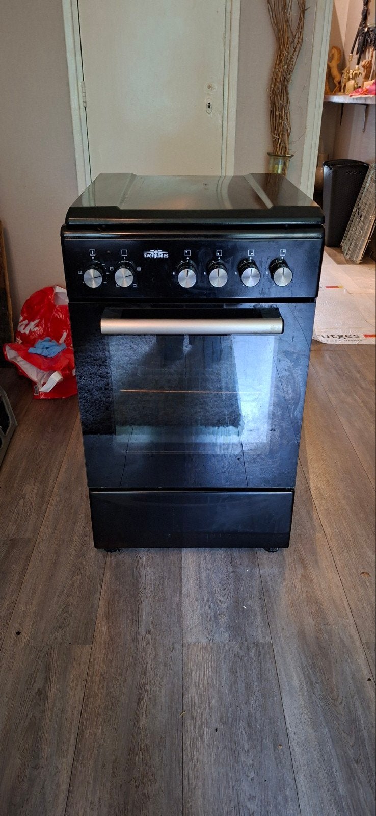 Everglades gasfornuis met oven ZSM WEG!!, Witgoed en Apparatuur, Ophalen, 4 kookzones, Gas, Vrijstaand