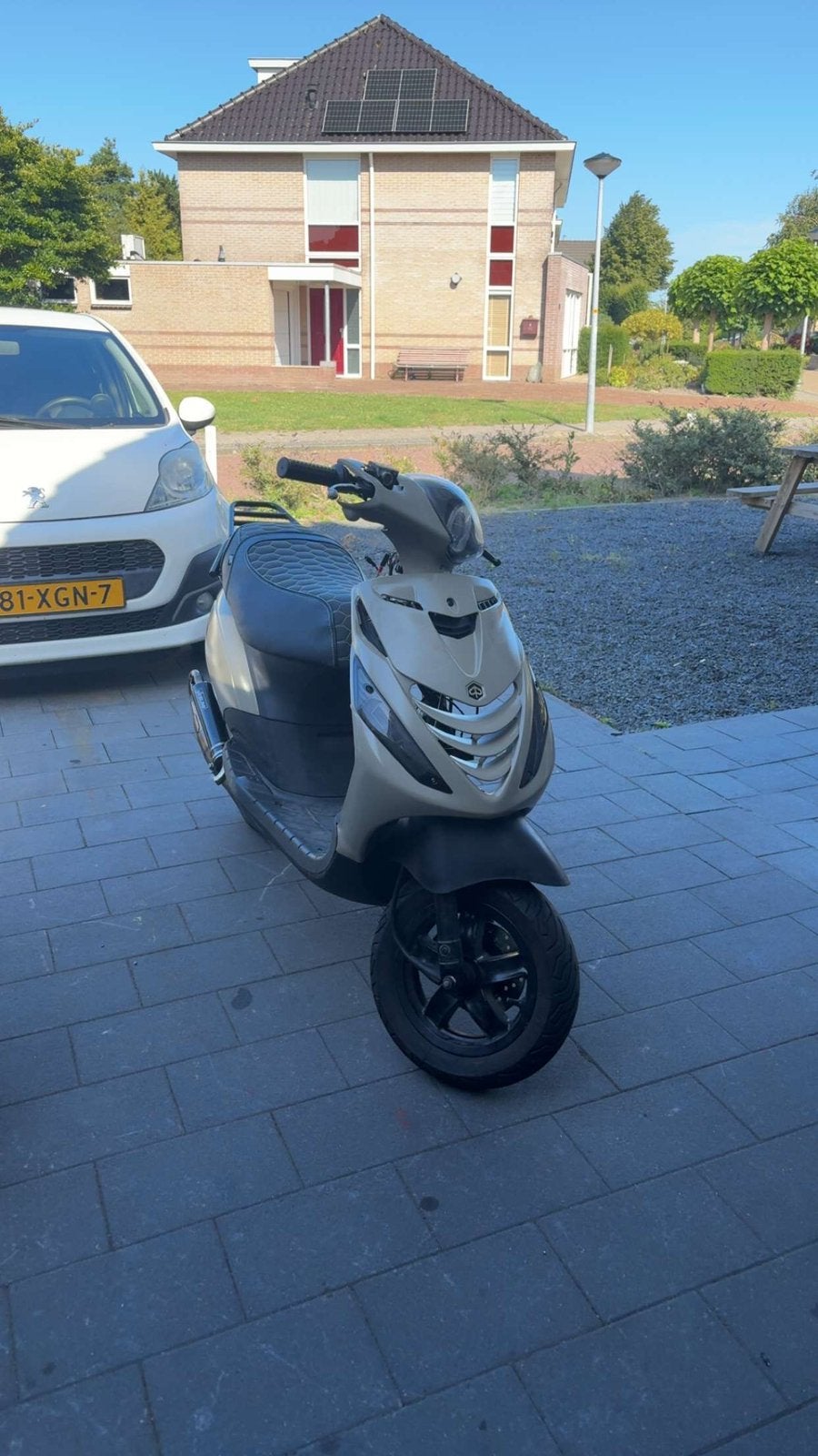 Zip kappenset gloednieuw met heel lichte schade, Fietsen en Brommers, Scooters | Piaggio, Ophalen, Zo goed als nieuw, Benzine