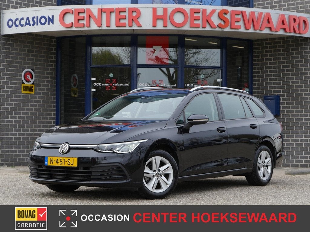 VOLKSWAGEN Golf Variant 1.0 TSI 110pk Life | Camera | Carpla, Auto's, Keurmerk '100% Onderhouden', 12 maanden, Stof, Gebruikt