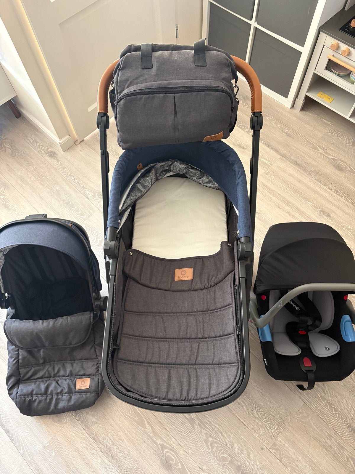 Lionelo Amber 3N1 Combiwagen met Mama tas en net, Gebruikt, Combiwagen, Met autostoeltje, Ophalen