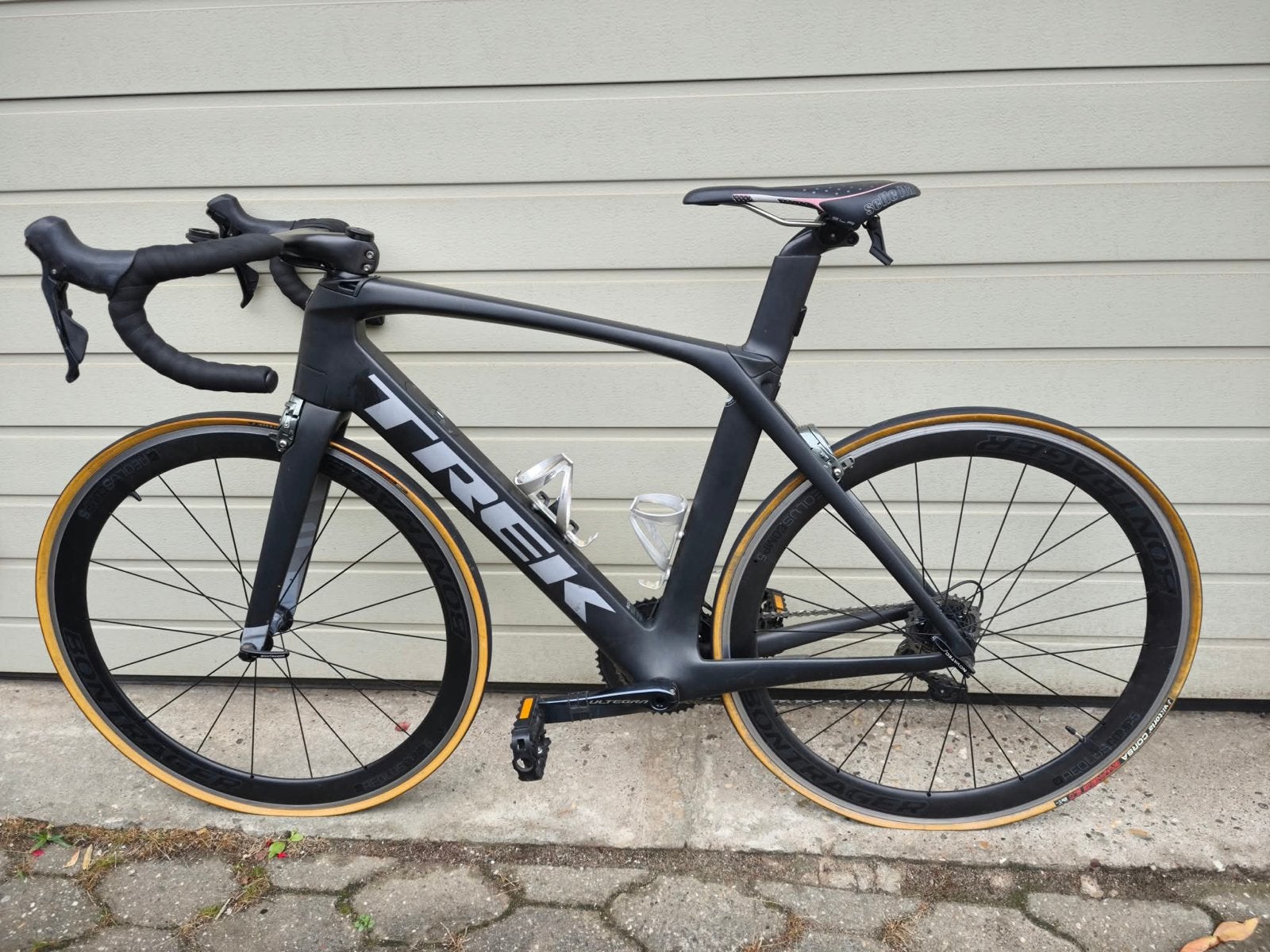 Trek Madone 9.0 racefiets - Carbon, Ultegra, Bontrager, 28 inch, Gebruikt, Carbon, Meer dan 20 versnellingen