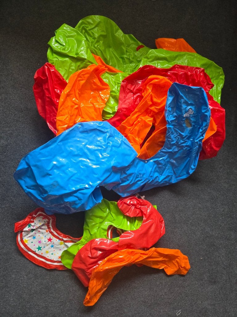 feest artikelen en balonnen, Hobby en Vrije tijd, Feestartikelen, Ophalen of Verzenden, Zo goed als nieuw, Versiering, Verjaardag