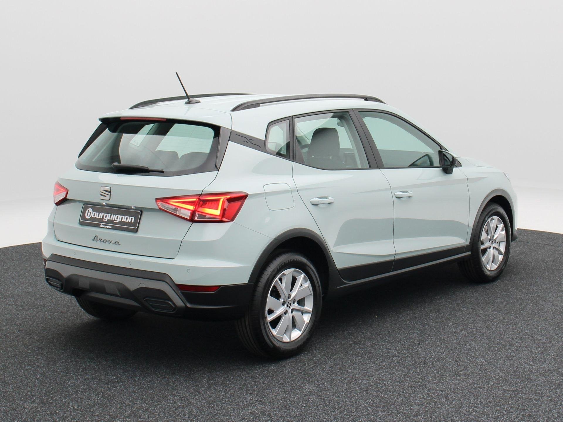 SEAT Arona Reference 1.0 TSI 95 PK | Parkeersensoren | Cruis, Auto's, Seat, Voorwielaandrijving, 95 pk, 1088 kg, Bedrijf
