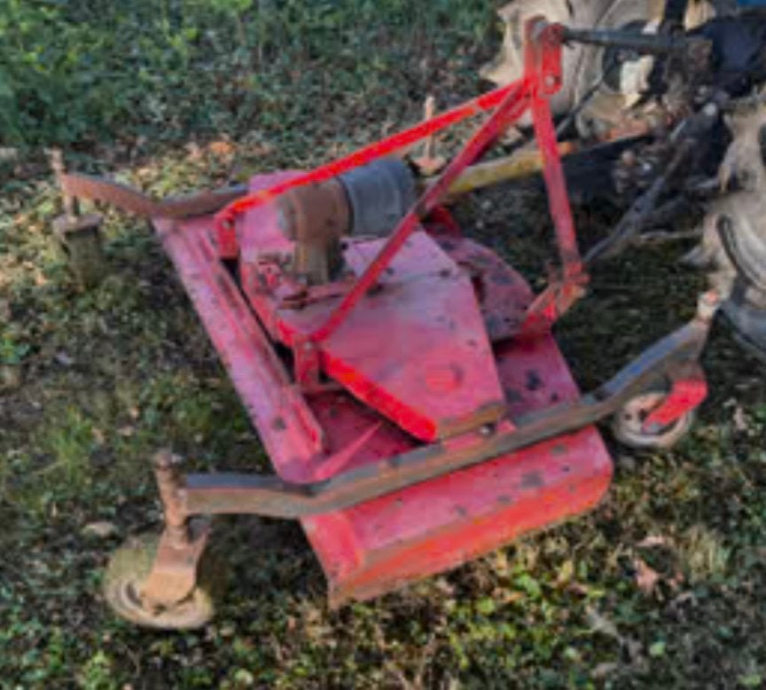 Gezocht: Weidebloter max. 120 cm breed voor McCormick D320, Ophalen, 50 cm of meer