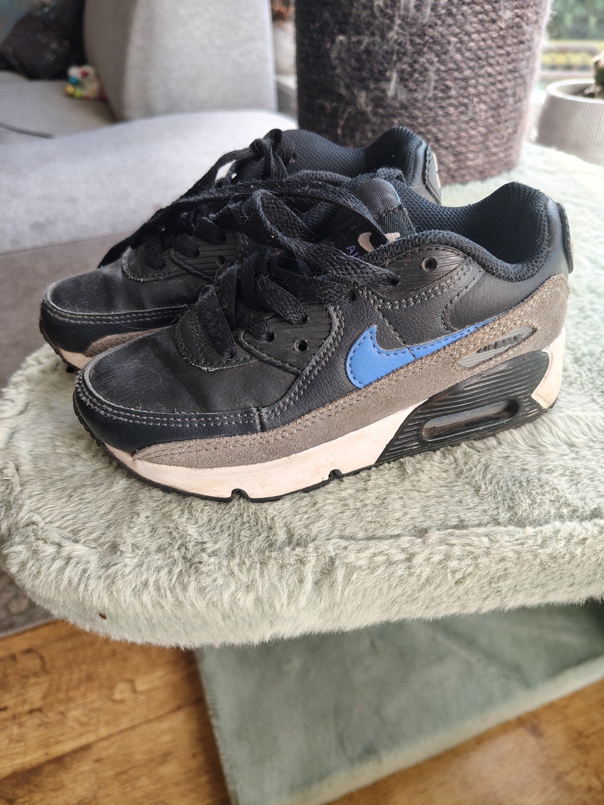 Nike Air Max Kids mt 29,5 zwart grijs wit blauw, Ophalen of Verzenden, Zo goed als nieuw, Nike air max, Jongen of Meisje