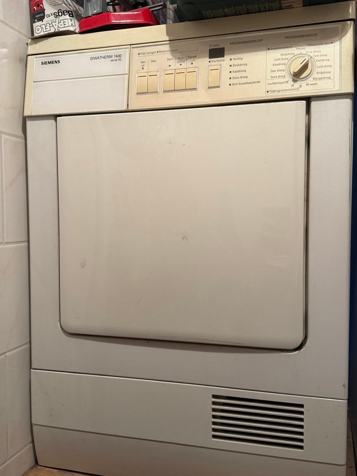 Siemens Siwatherm 7400 Serie IQ Wasdroger / condensdroger, Ophalen, 6 tot 8 kg, Gebruikt, Voorlader