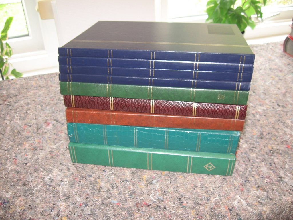 9 Insteekboeken. Gebruikt, maar nog in goede staat., Postzegels en Munten, Ophalen of Verzenden, Verzamelalbum