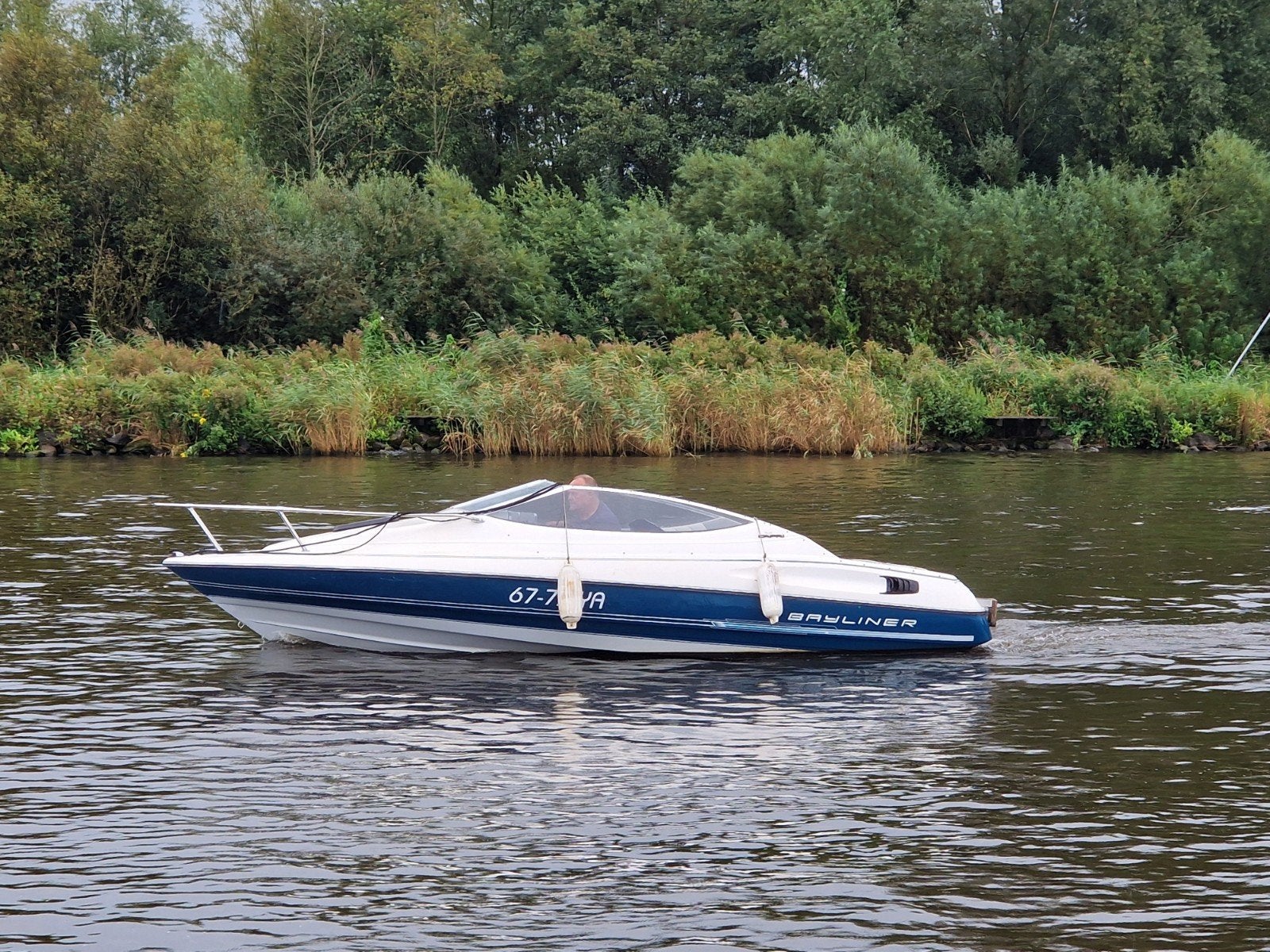 Nette bayliner 2052 cuddy, Watersport en Boten, Speedboten, Binnenboordmotor, Ophalen of Verzenden, Bayliner, 200 pk of meer