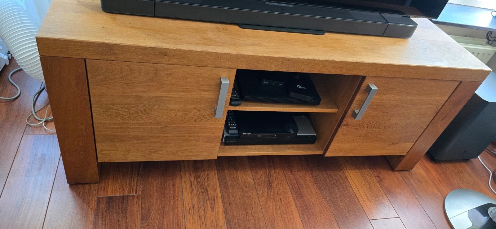 Massief eiken tv-meubel van Koopmans met opbergruimte, Ophalen, Gebruikt, 100 tot 150 cm, Eikenhout