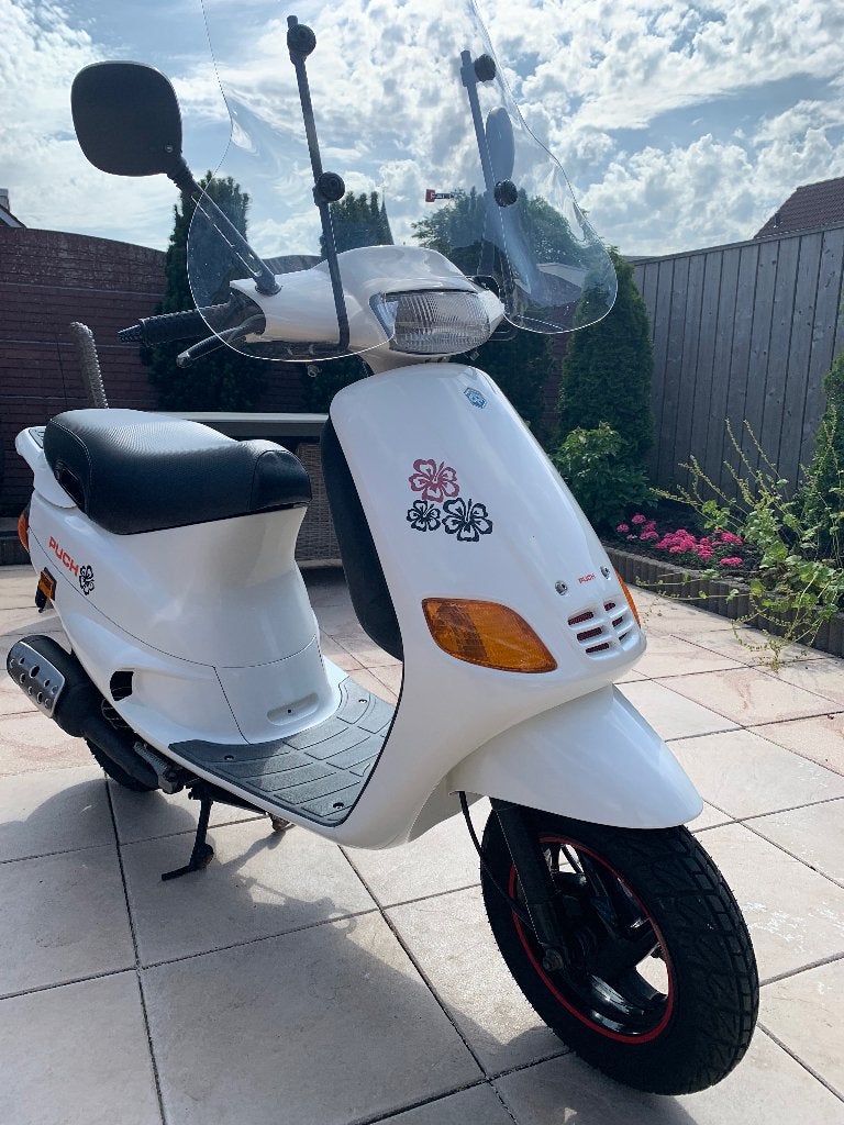 Te koop: Nette Puch/Piaggio Zip 2 takt snorscooter, Ophalen, Piaggio, Gebruikt, Benzine