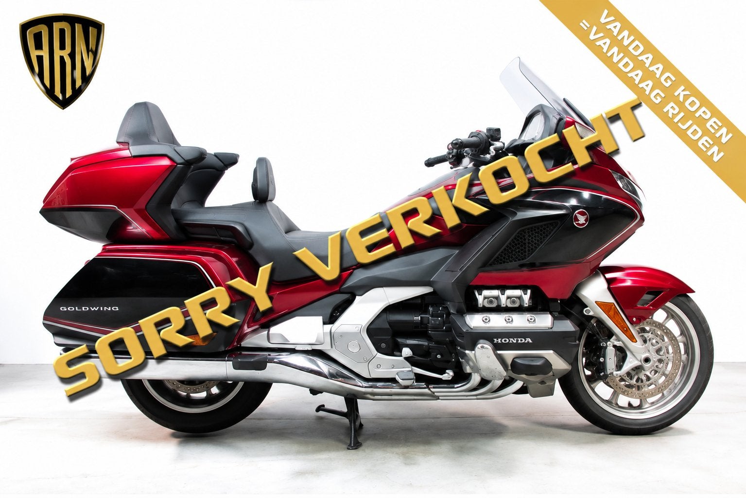 Honda GL 1800 Goldwing Tour DCT (bj 2018), Motoren, Motoren | Honda, Bedrijf, Handvatverwarming, Meer dan 35 kW, Toermotor