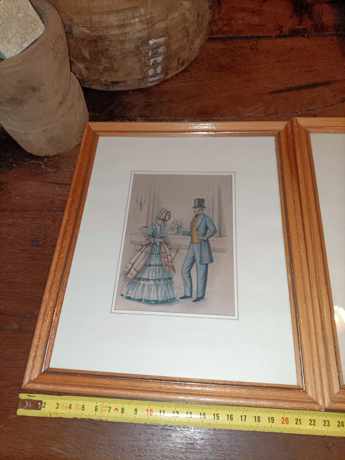 3 Franse mode prenten op zijde
Brocante Frankrijk Antiek, Ophalen of Verzenden