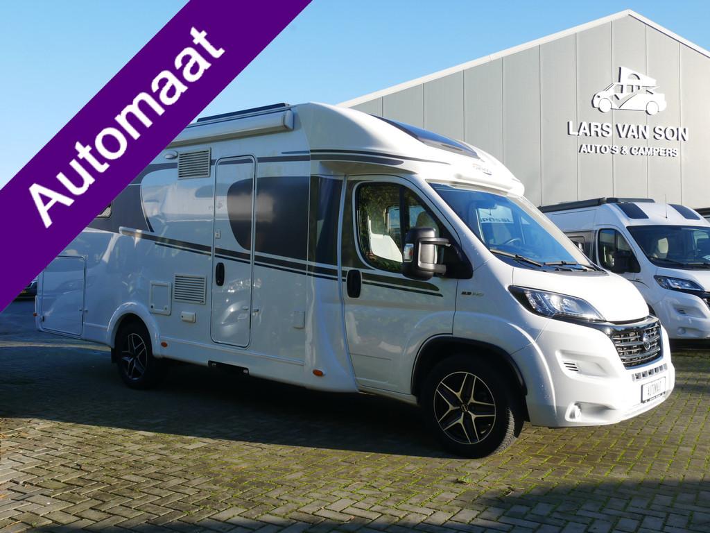 Carado T449, 9-Traps Automaat, Queensbed, XXL Garage, Fiat, Caravans en Kamperen, Automaat, Almersdorperweg 39
1674NW  OPPERDOES, NL