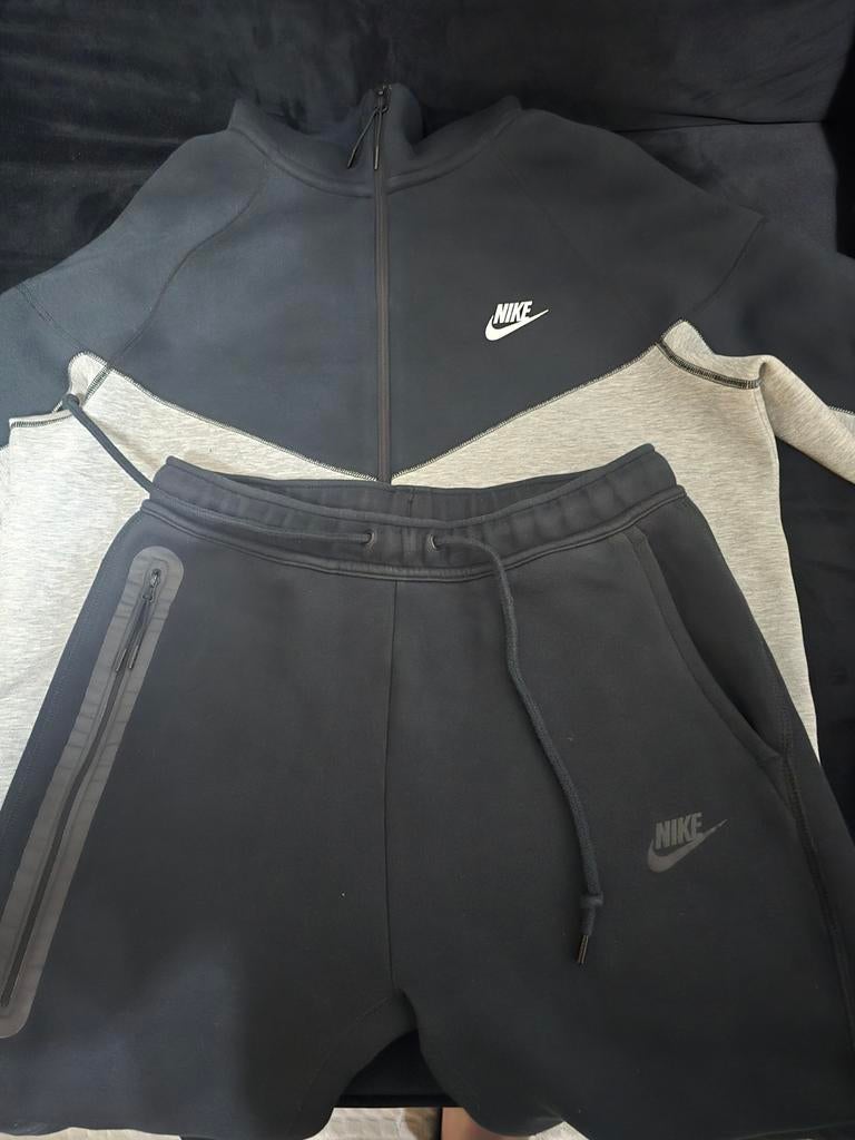Nieuw Nike trainingspak, Ophalen of Verzenden