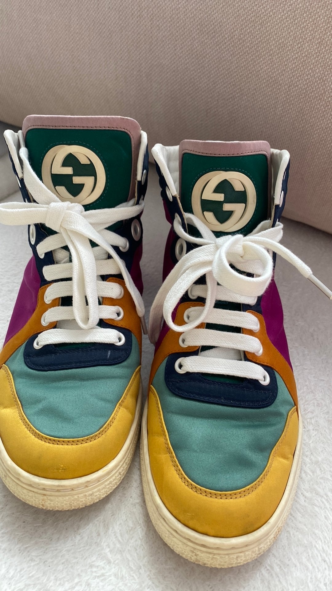 Gucci High-Top Sneakers - Kleurrijk en Stijlvol, Ophalen, Gedragen, Overige kleuren, Sneakers of Gympen