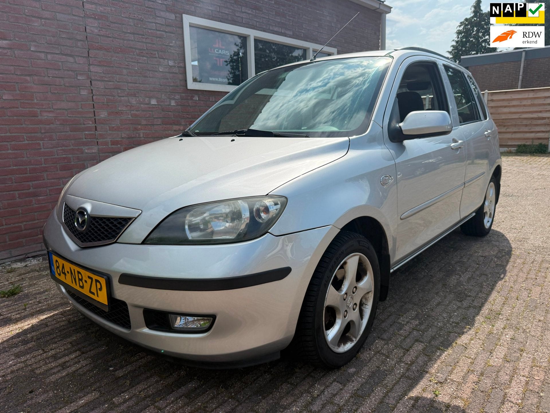 Mazda 2 1.4 Airco apk 11-11-2026 trekhaak 5 drs lmv, Auto's, Voorwielaandrijving, 1025 kg, 4 cilinders, Origineel Nederlands