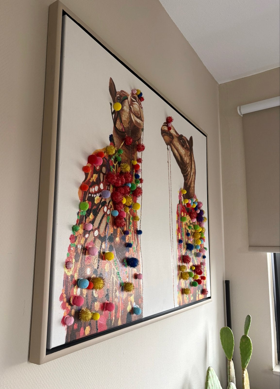 Schilderij Dubai Kamelen met 3D-details en lijst 105x85 cm, Ophalen, 3D-effect, Dieren, Gemengde techniek
