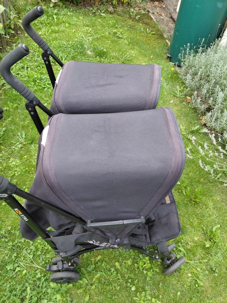 Tweelingbuggy, Ophalen, Zo goed als nieuw, Koelstra
