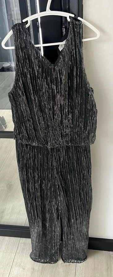 Geweldige feest jumpsuit H/M glitters 134/140, Ophalen of Verzenden, Zo goed als nieuw, Meisje