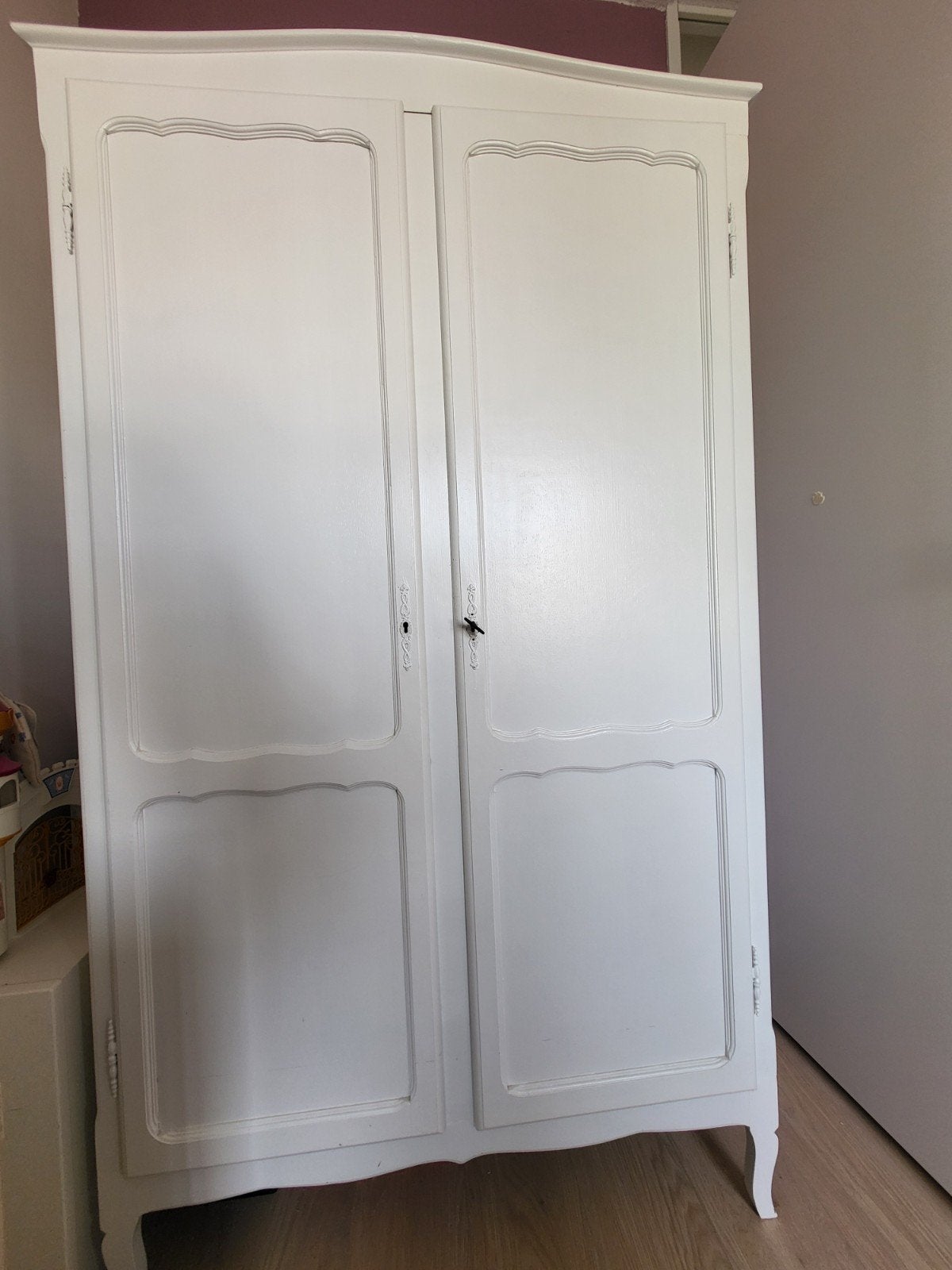 Mooie witte Queen Ann kast - Vintage kledingkast, Ophalen, Met deur(en), Gebruikt, Queen Ann, Vintage, Klassiek