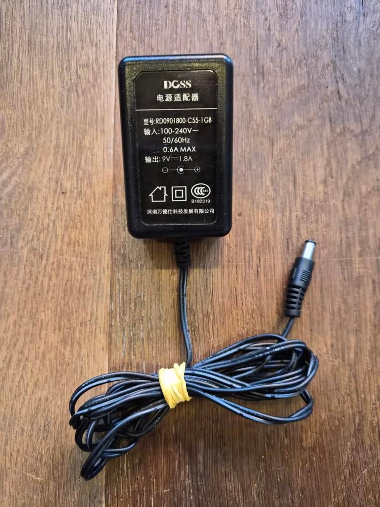 DGSS 9V 1.8A Voedingsadapter RD0901800-C55-1GB Adapter Lader, Audio, Tv en Foto, Opladers, Ophalen of Verzenden