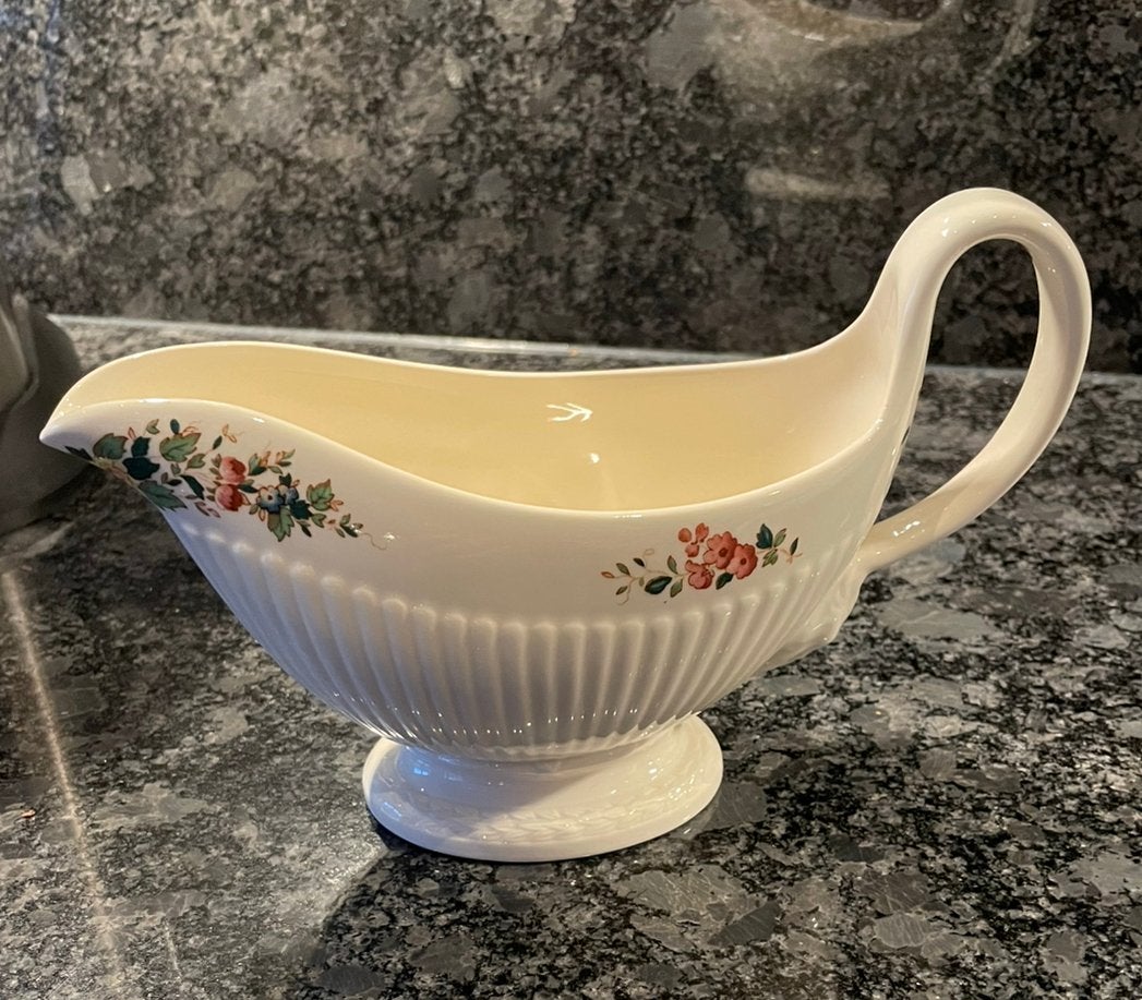 Nieuwe Wedgwood Conway Sauskom, Antiek en Kunst, Ophalen of Verzenden