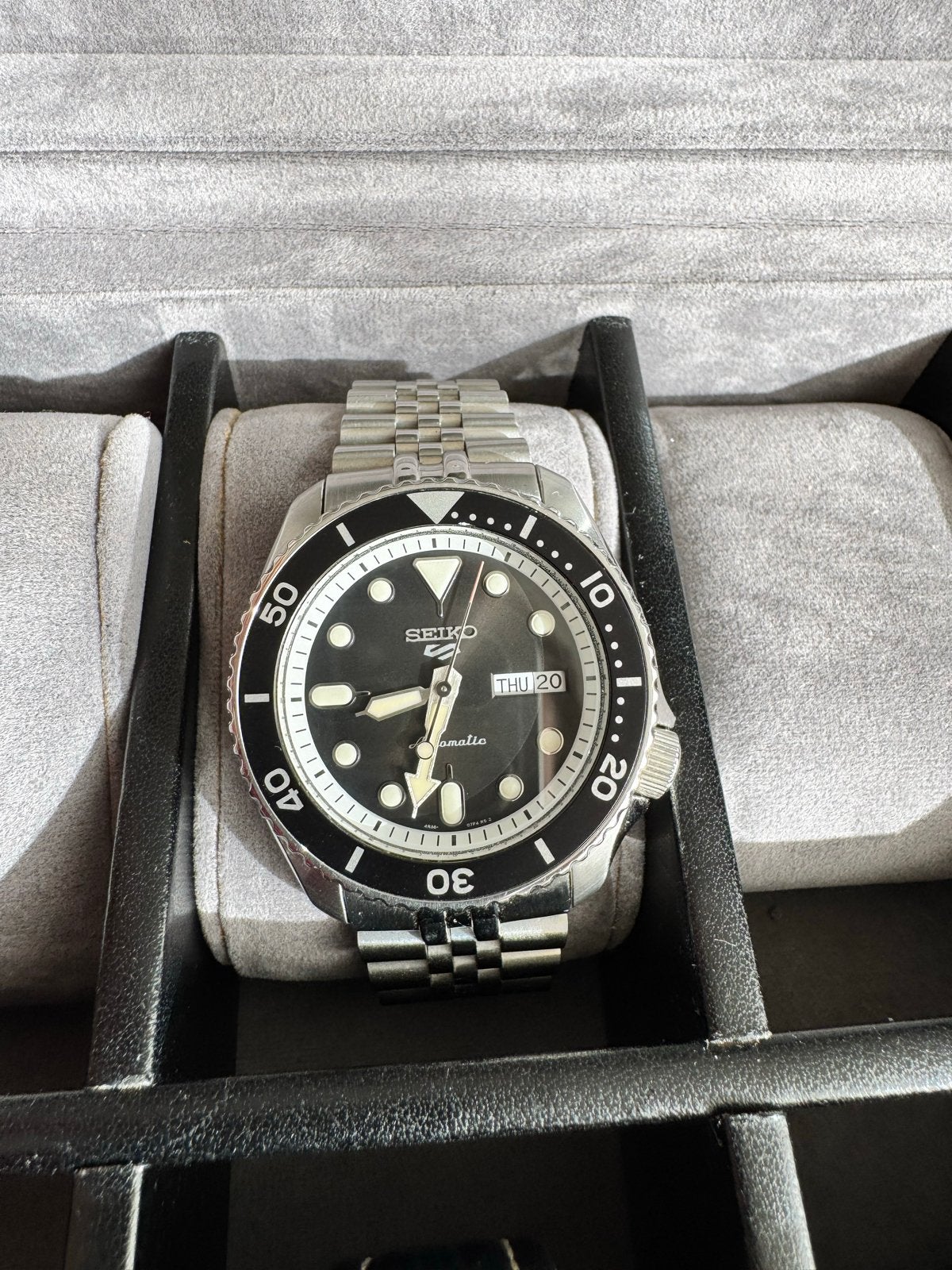 Seiko 5 Sports Automaat op Jubilee Band, Sieraden, Tassen en Uiterlijk, Horloges | Heren, Seiko, Gebruikt, Staal, Polshorloge