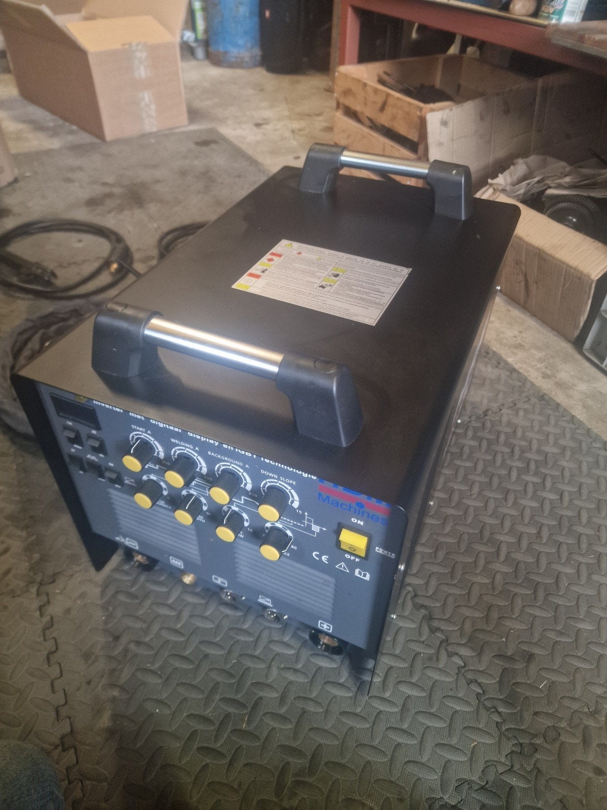 HBM TIG 200 AC/DC lasapparaat, Ophalen of Verzenden, Zo goed als nieuw, 150 tot 250 ampère, Tig
