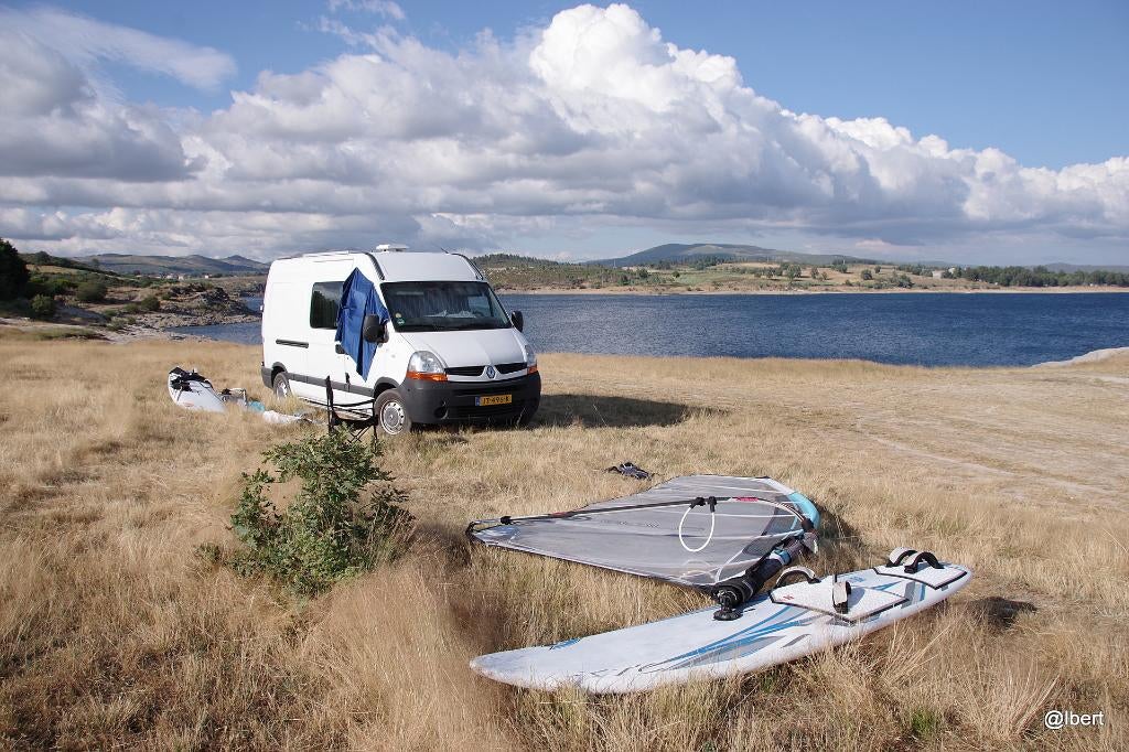 Caravans And Camping Offgrid