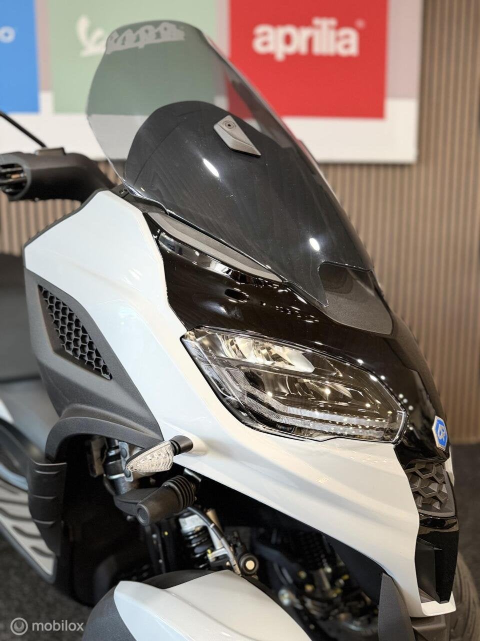 Piaggio 310 MP3 HPE Sport 2026 E5+, Nieuw, Bedrijf, 310 cc, Sport