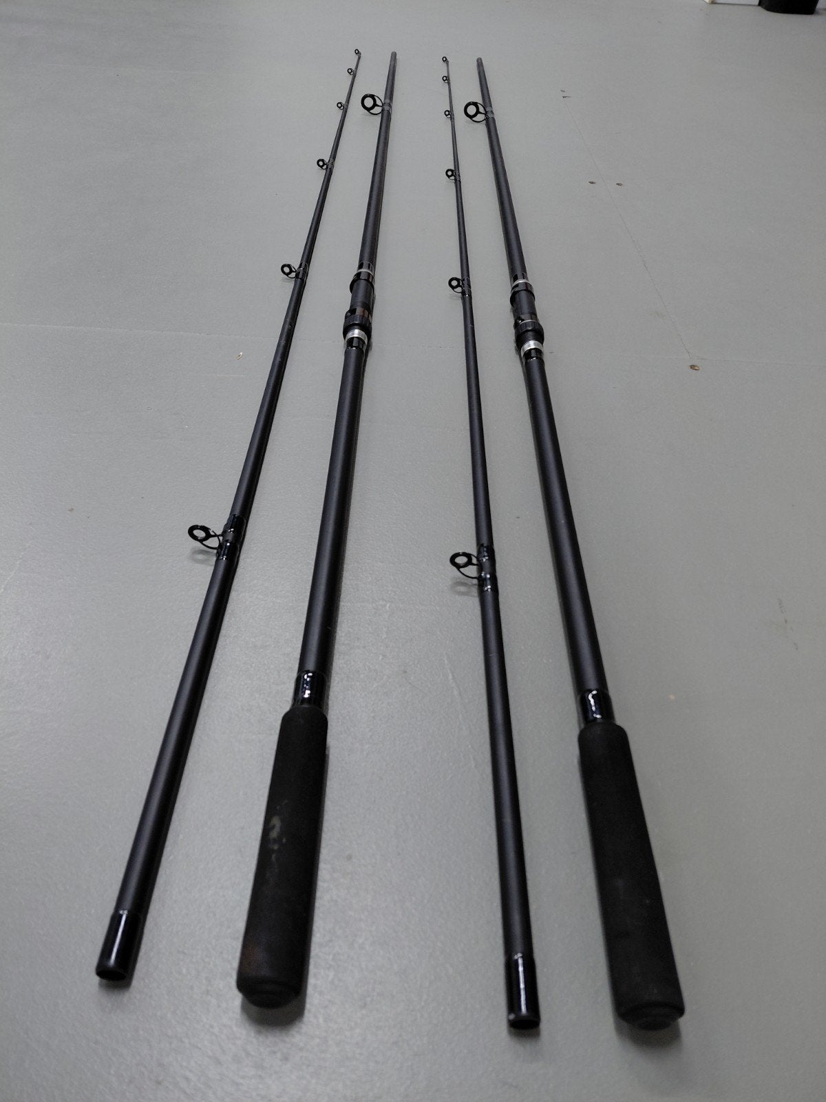2x Ultimate Majesti Carp 12' 3.60m 2del. 2 1/4lb Zie tekst, Ophalen, Zo goed als nieuw, Werphengel
