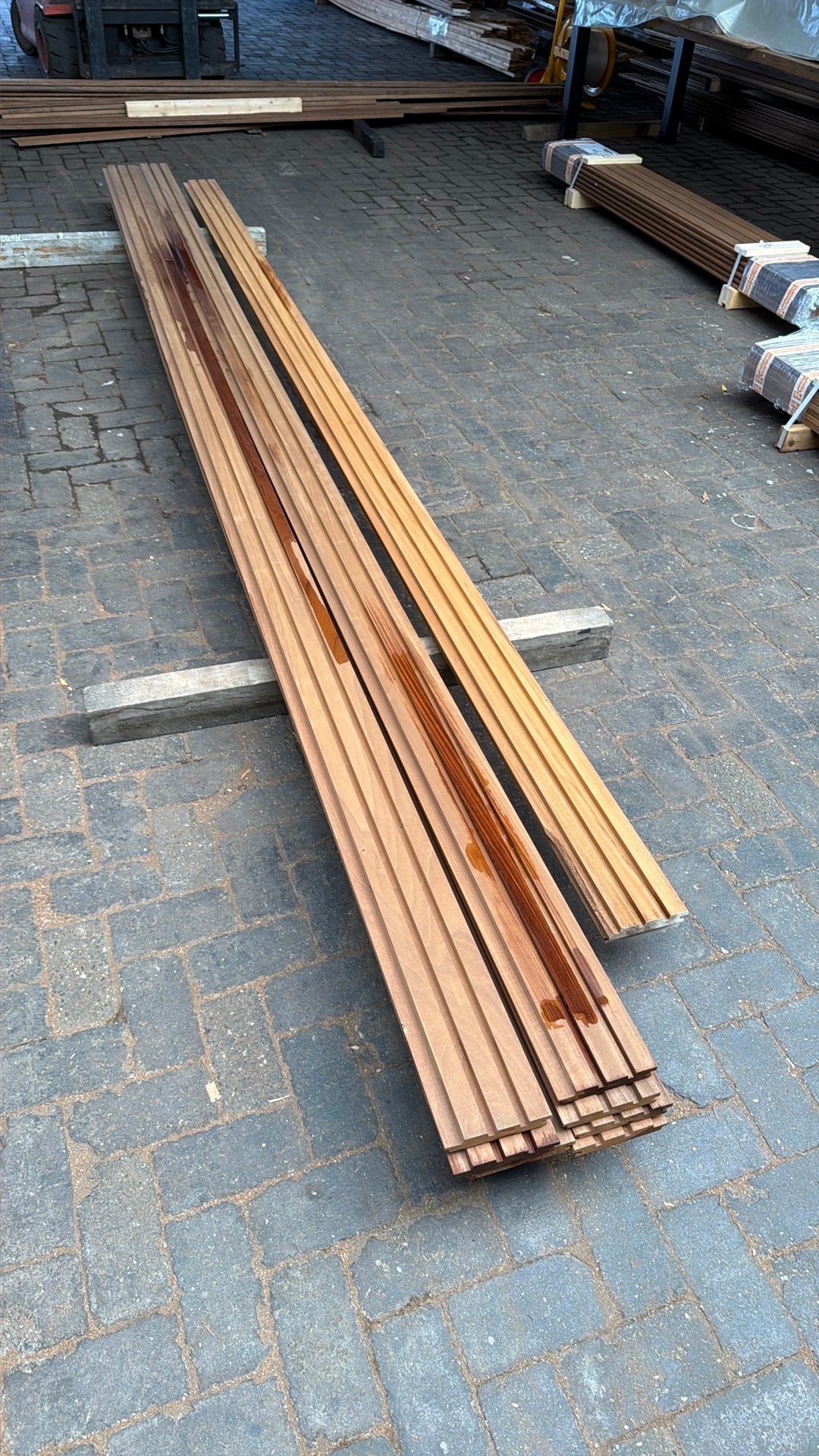 AYOUS B-KEUS TYPE 3 20X141X4550, Tuin en Terras, Ophalen, Zo goed als nieuw, 250 cm of meer, Planken