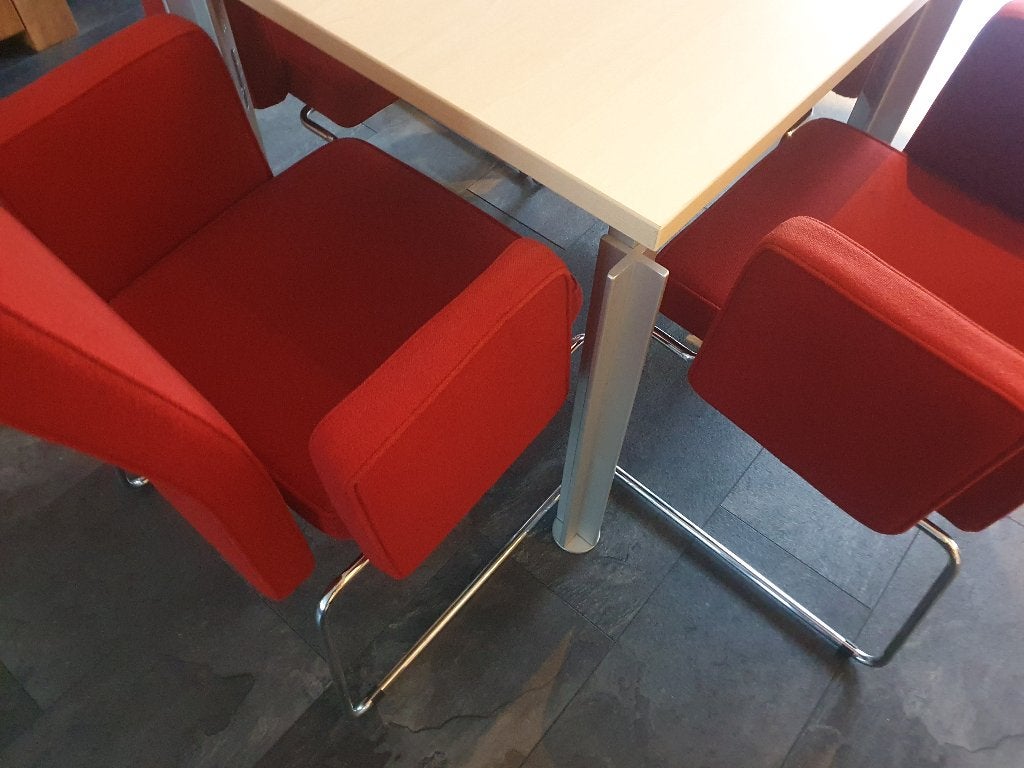 BULO H2O tafel 80 x 80 cm met instelbare hoogte, Overige houtsoorten, 50 tot 100 cm, Vierkant, Zo goed als nieuw