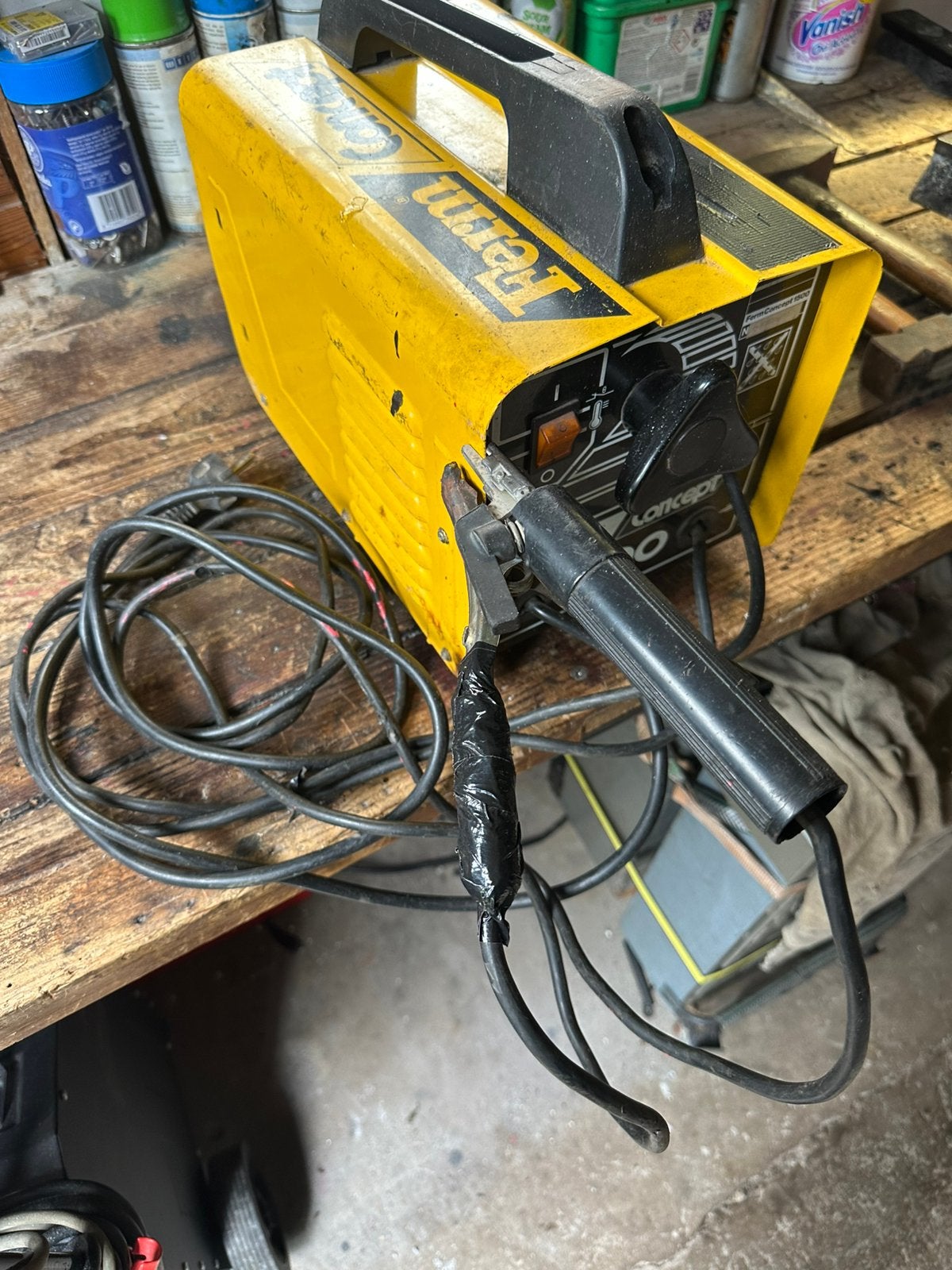 Las travo Consept Ferm 1500 elektrisch elektroden lassen, Ophalen of Verzenden, Gebruikt, 150 tot 250 ampère, Elektroden