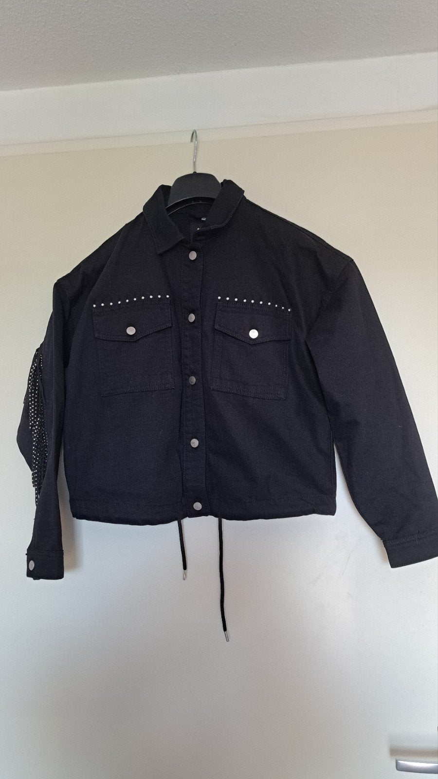 Seven Sisters spijkerjasje met studs en franjes - Maat S, Kleding | Dames, Jassen | Zomer, Ophalen of Verzenden