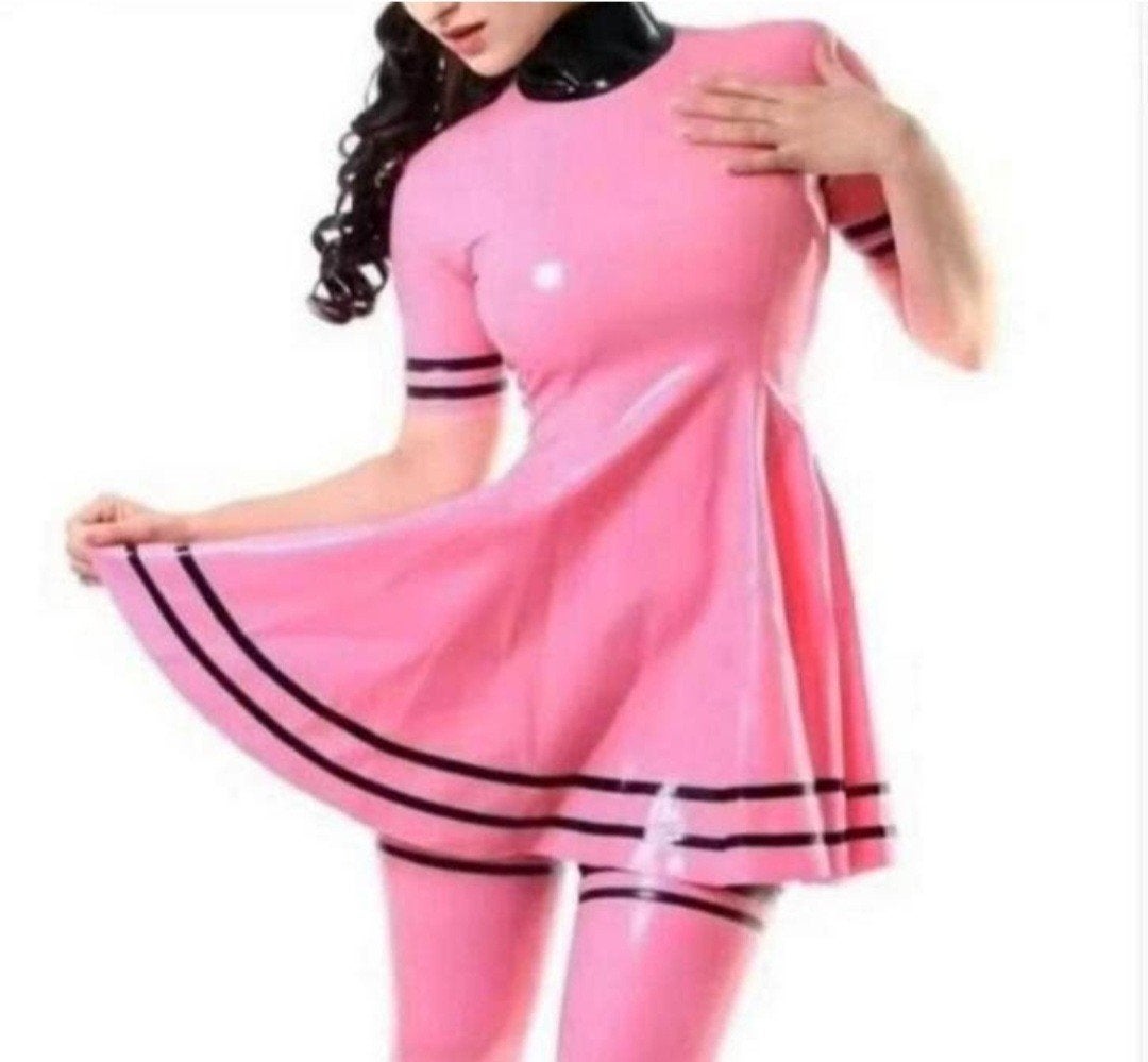 Mooie latex jurk met hals, tm 2XL (op maat), Verzenden, Nieuw, Boven de knie