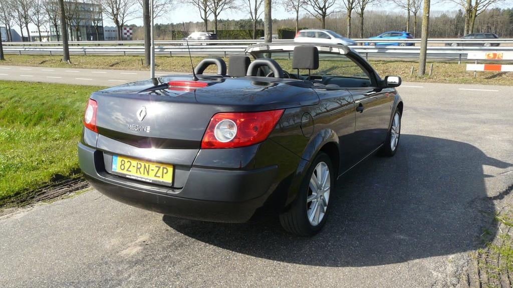 Renault Mégane Coupé-Cabriolet 1.6-16V Dynamique Comfort,C, Voorwielaandrijving, Stof, Gebruikt, 1295 kg