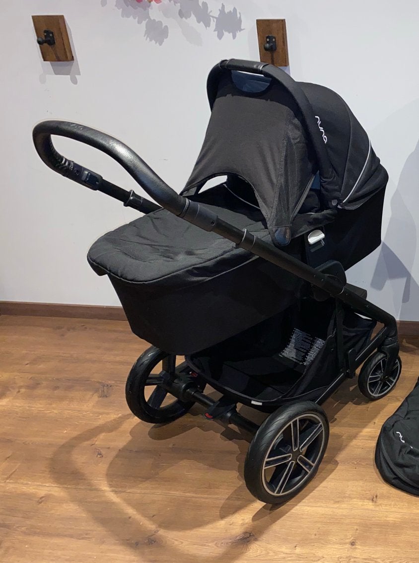 Nuna Mixx Jet Black Complete 3in1 Kinderwagen, Ophalen, Zo goed als nieuw, Nuna, Eikenlaan 76 Spijkenisse