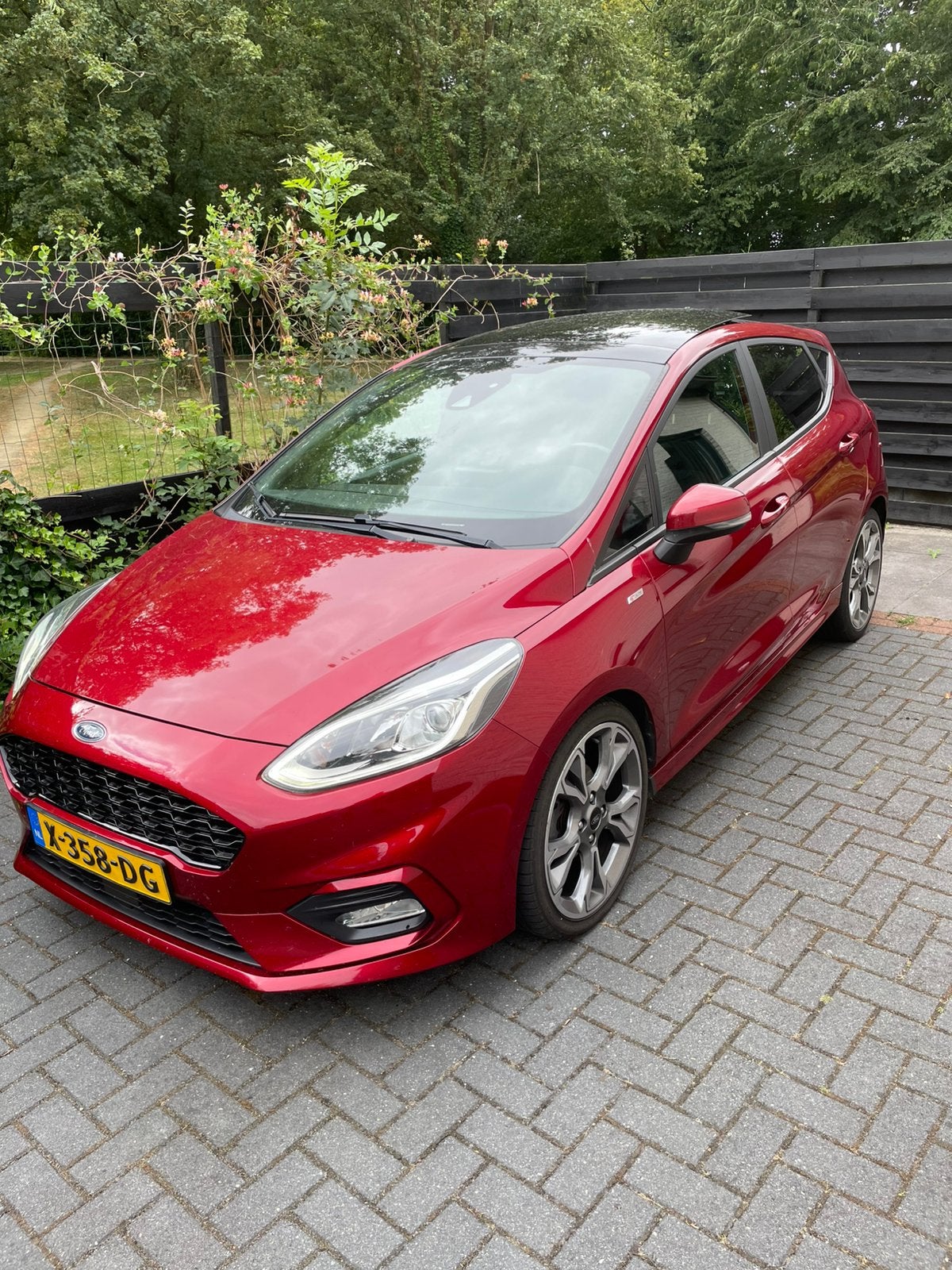 Ford Fiesta 1.0 Vignale ST line aut.pan cruise, Particulier, Te koop