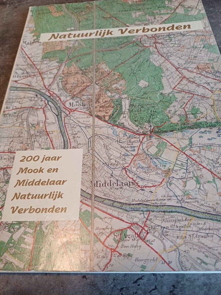 200 jaar  MOOK EN MIDDELAAR, Ophalen of Verzenden